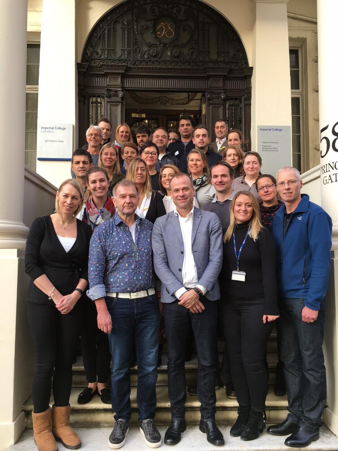 Teilnehmende des Treffens