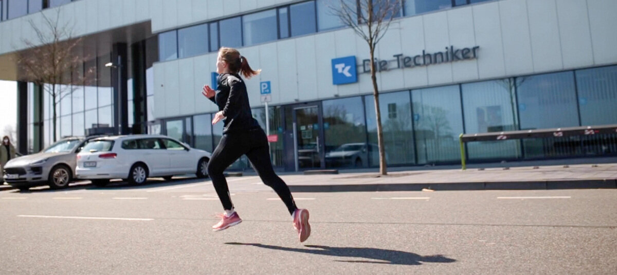 Läuferin auf dem Campus Melaten